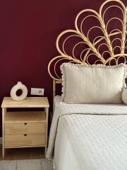 BAMBU BAŞLIK AHŞAP KARYOLA